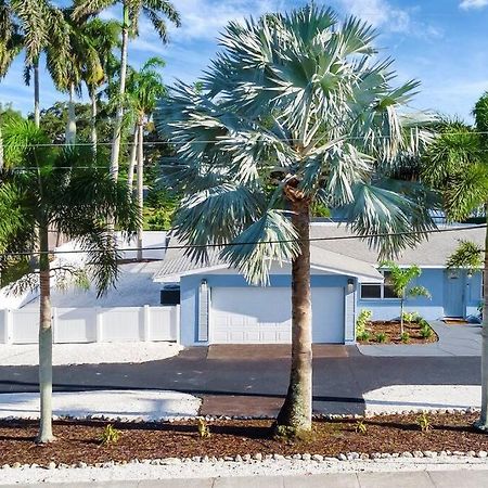 Paradise By The River-Hottub/Pool-Near Beaches 布雷登顿 外观 照片